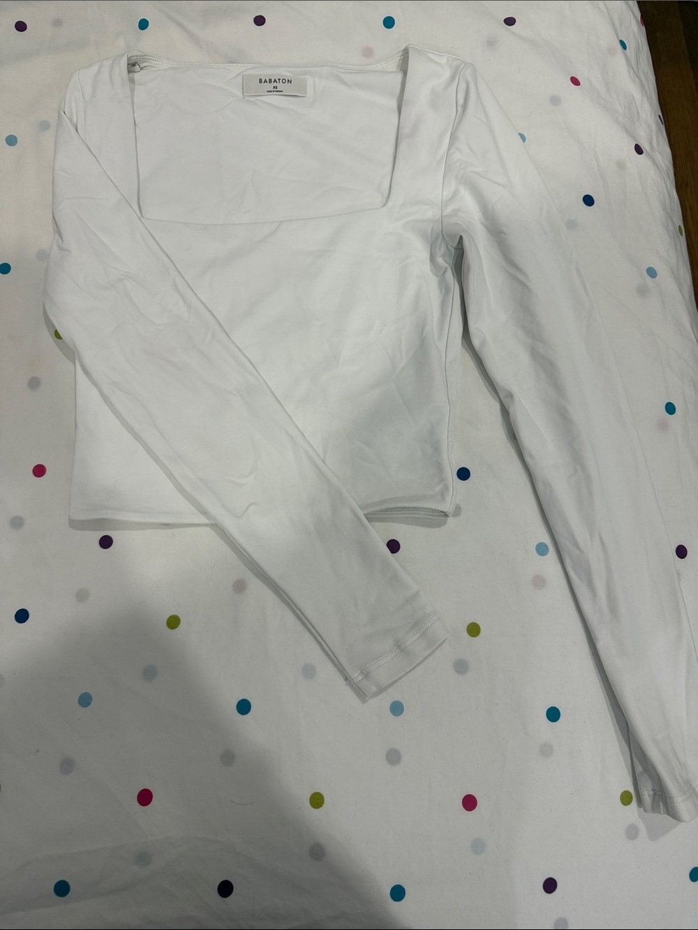 Aritzia Babaton cropped square neck top - white